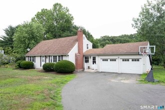 Building Photo - 26 Deepwood Rd