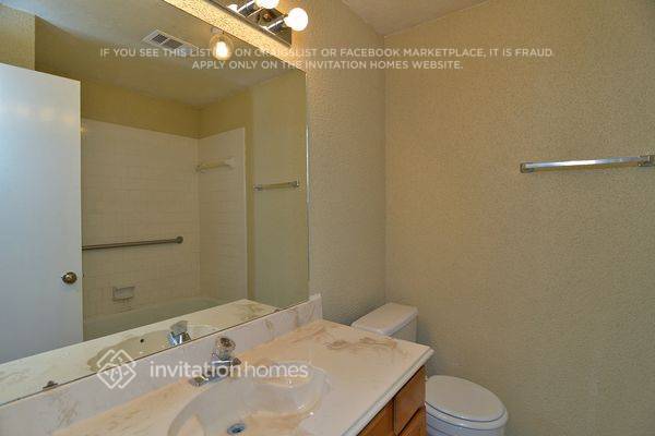 Building Photo - 3543 Windmoor Dr