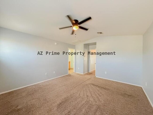 Building Photo - 6544 S Meadow Fescue Dr