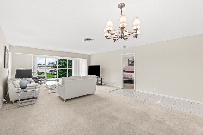 Building Photo - 1521 NW 19th Terrace