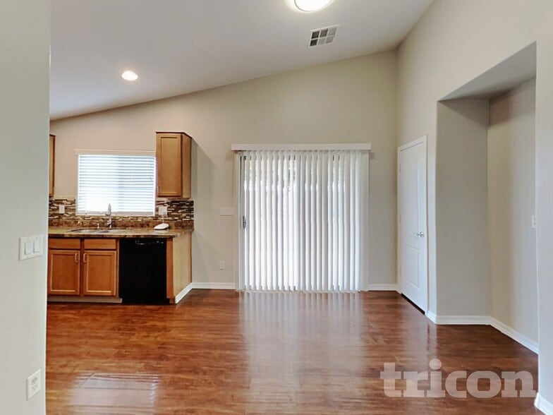 Building Photo - 34527 Karan Swiss Cir