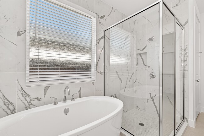 Building Photo - 4916 Northern Wds Dr