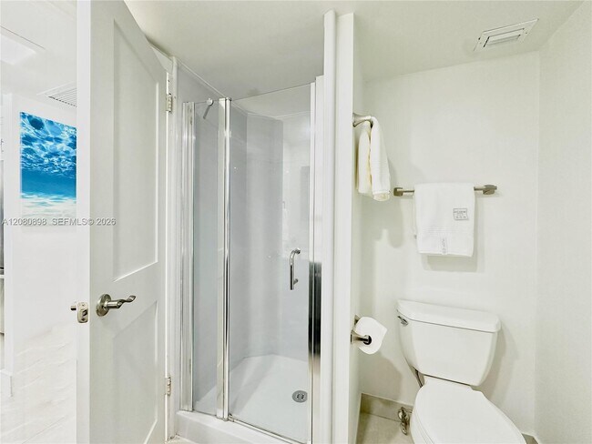 Building Photo - 5701 Collins Ave