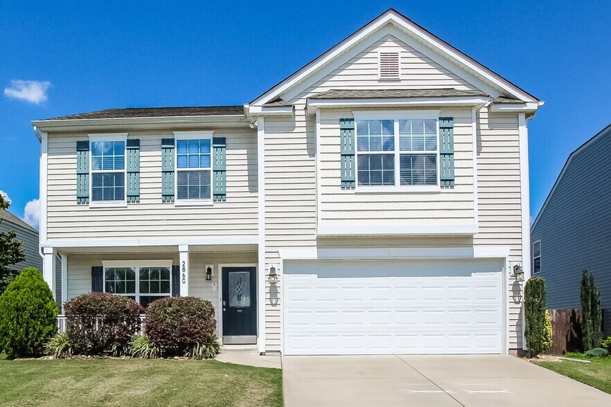 Building Photo - 2860 Meadow Creek Dr