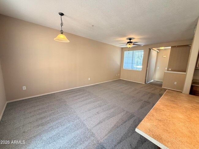 Building Photo - 18250 N Cave Creek Rd