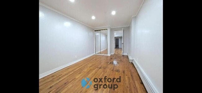 Building Photo - 2 bedroom in Brooklyn NY 11249