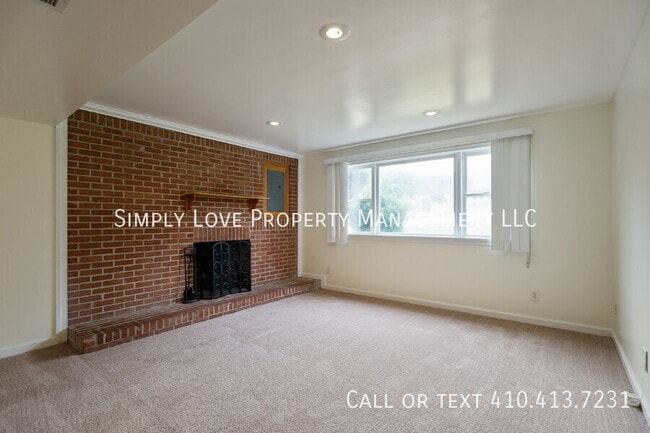 Building Photo - 2411 Old Gate Ct