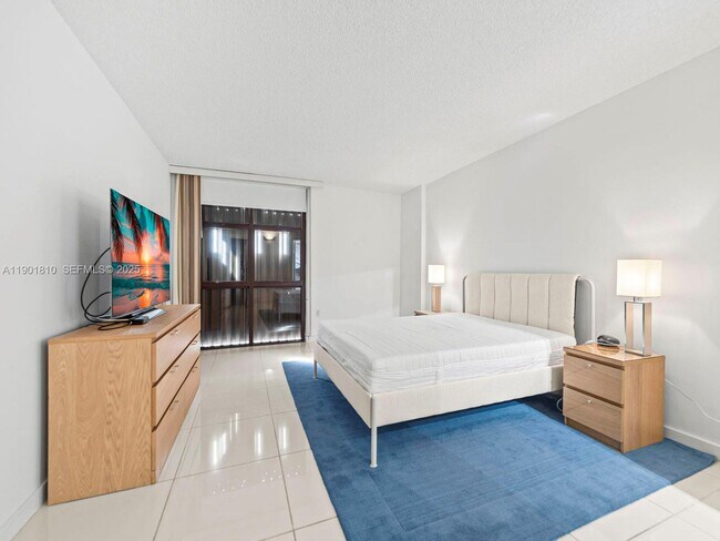 Building Photo - 600 Biltmore Way