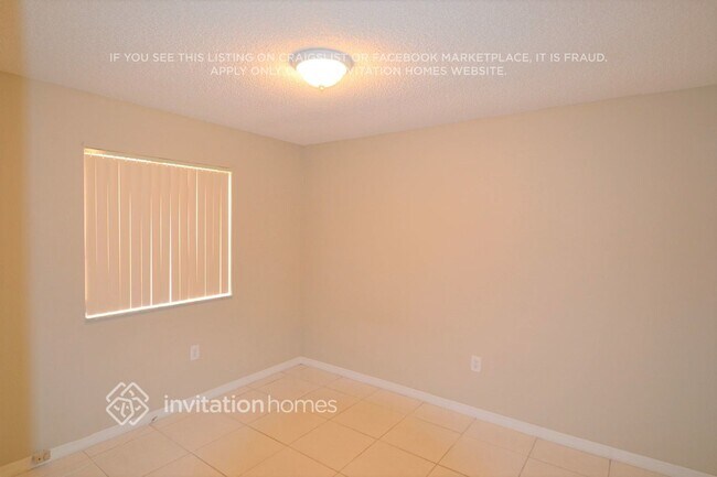 Building Photo - 18150 SW 153rd Ct