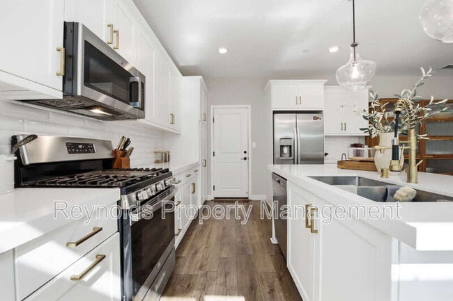 Building Photo - 10517 Theseus Ct