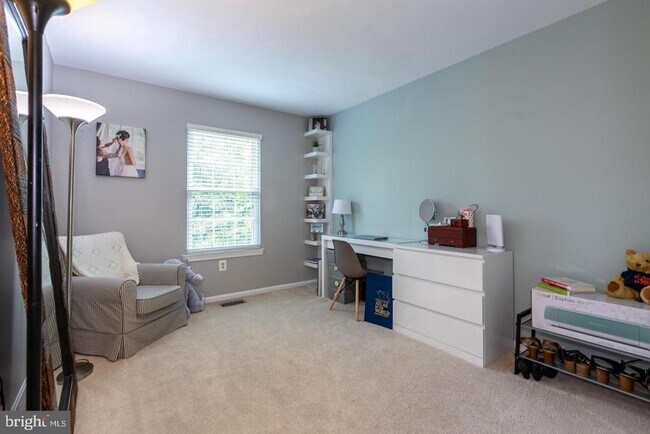 Building Photo - 13662 Barren Springs Ct