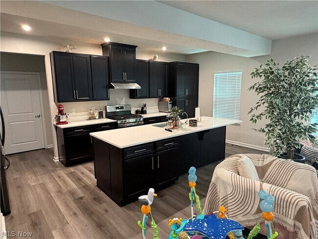 Building Photo - 6227 Krystina Run
