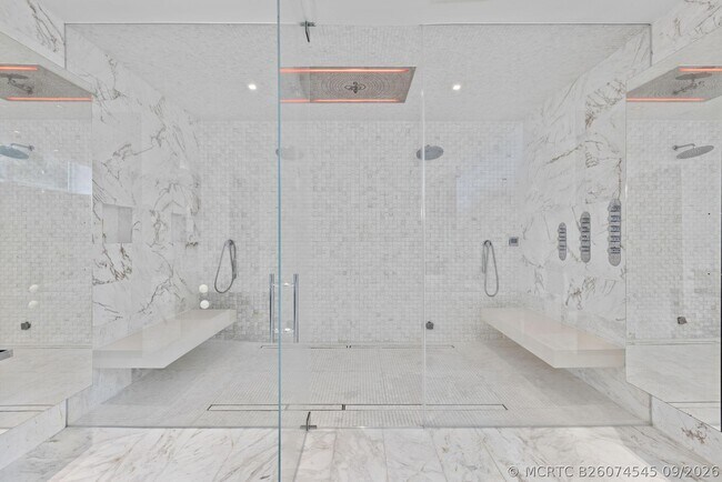 Building Photo - 11700 SW 22nd Ct