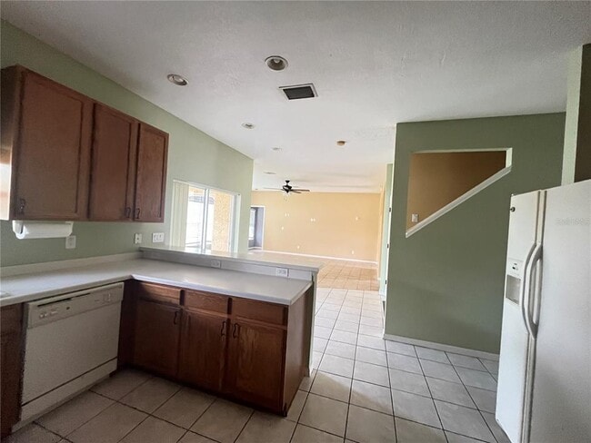 Building Photo - 6139 46th St E