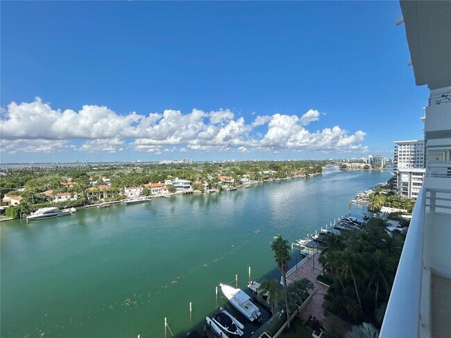 Building Photo - 5600 Collins Ave