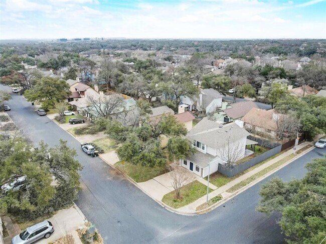 Building Photo - 12801 Steeple-Chase Dr