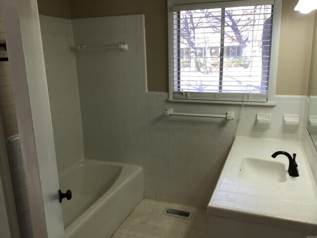 Building Photo - 11313 Gila Valley Dr