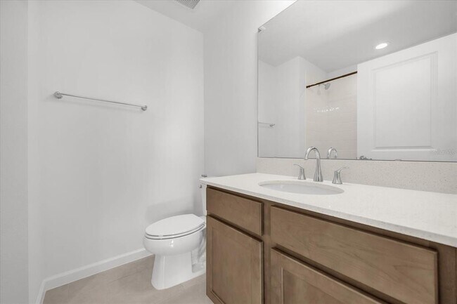 Building Photo - 2508 Cedar Rose St