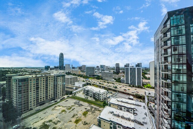 Building Photo - 4521 San Felipe St