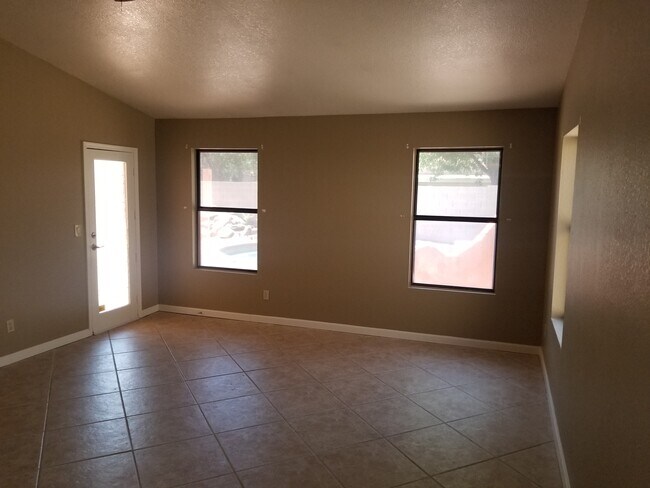 Building Photo - 7409 W Piute Ave