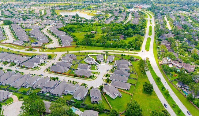 Building Photo - 13806 Llano Basin Ct