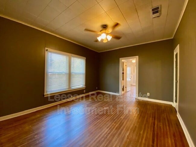 Building Photo - 3837 Maryland Ave