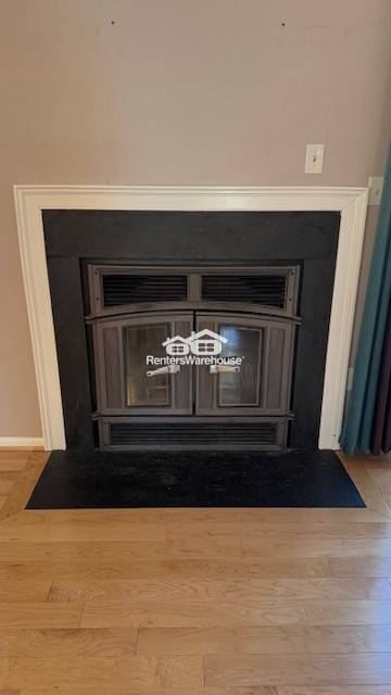 Building Photo - 8139 Londonderry Ct