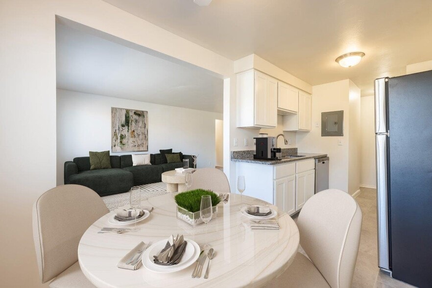 East Ridge Manor Apartment Homes 2389 E Ridge Rd Rochester NY 14622