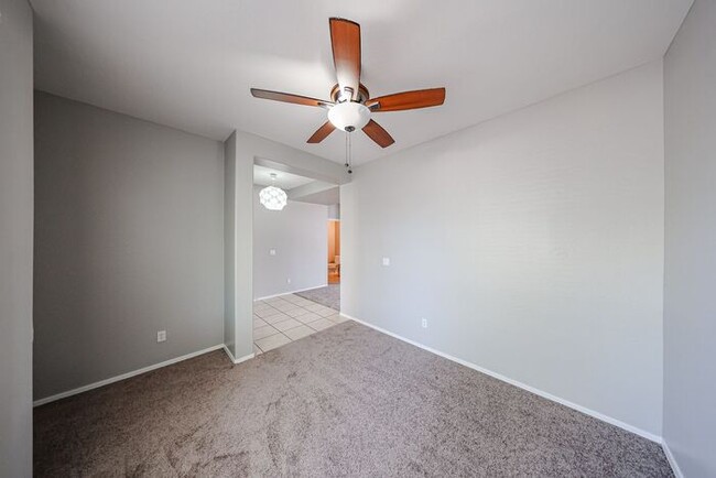 Building Photo - Welcome to this spacious 4 bedroom, 2.5 ba...