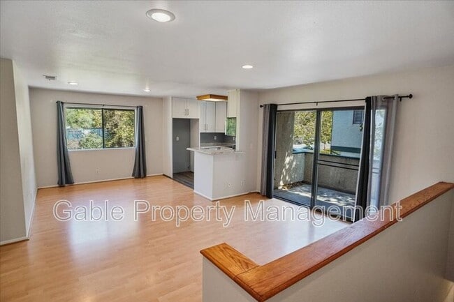 Building Photo - 23530 Newhall Ave