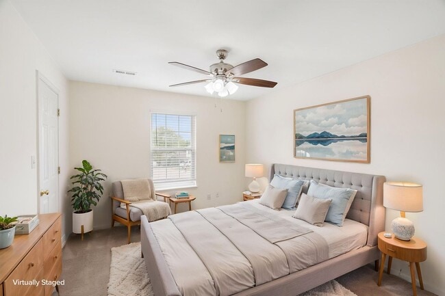 Building Photo - 3509-3511-3511 La Mesa Dr