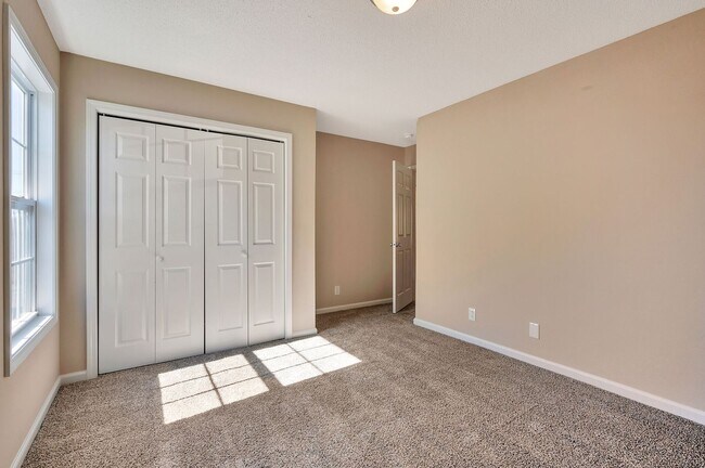 Building Photo - Perfect Family Layout with Office & Large Fenced Backyard | $500 Move-In Incentive for 4/1/26 Mov...