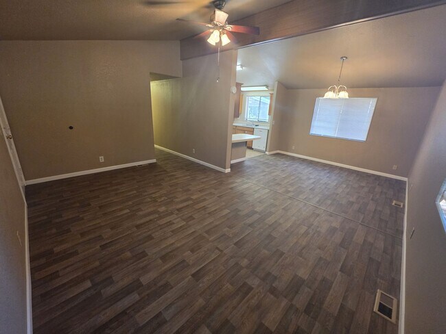 Building Photo - 4645 D St
