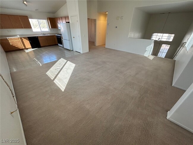 Building Photo - 5325 Clover Blossom Ct