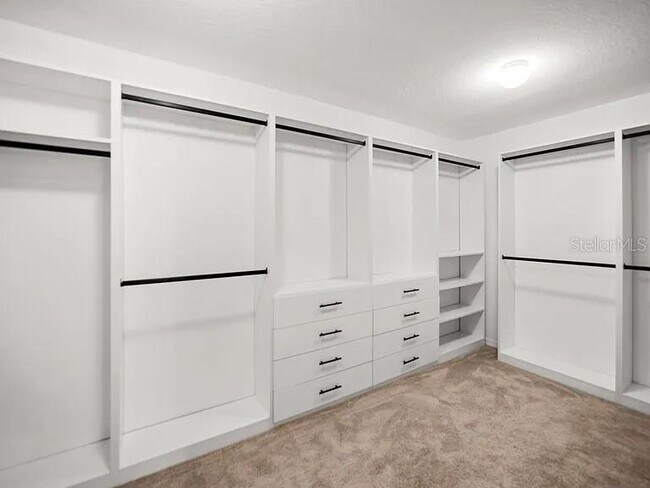 Building Photo - 5005 Golden River Ln