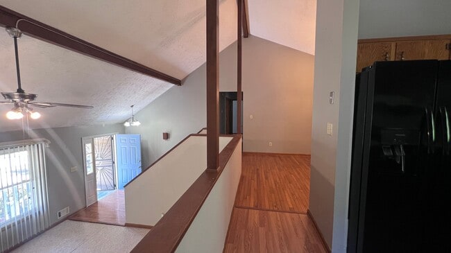 Building Photo - 6460 Lake Esther Dr