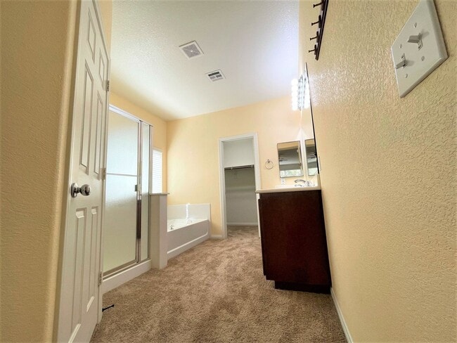 Building Photo - Enjoy mini park in your backyard! Single-story home in Aliante community