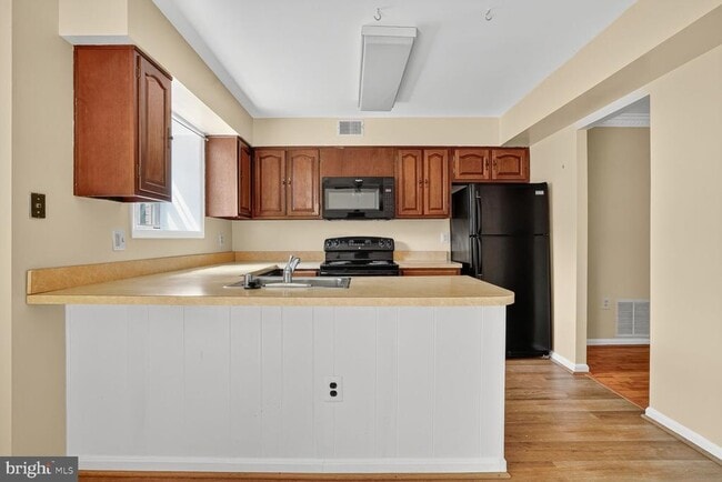Building Photo - 9124 Sweet Spice Ct