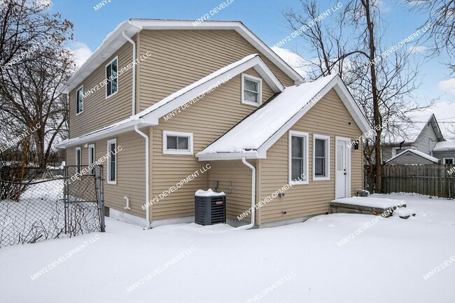 Building Photo - Brand New 4-Bedroom Home with Enormous Vaulted Primary Suite