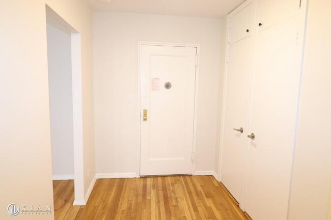 Building Photo - 0 bedroom in Queens NY 11374