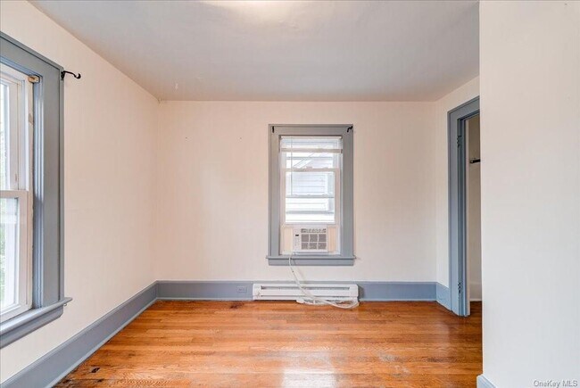 Building Photo - 56 Fountain Pl