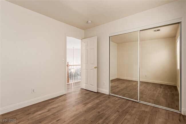 Building Photo - 3741 Grand Viewpoint Ct