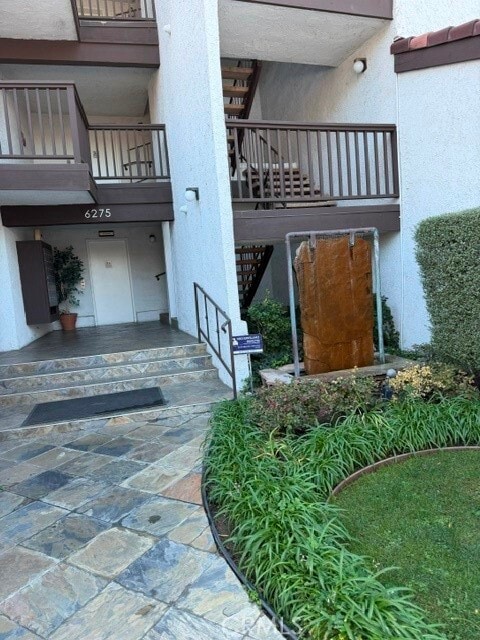 Building Photo - 6275 Canoga Ave