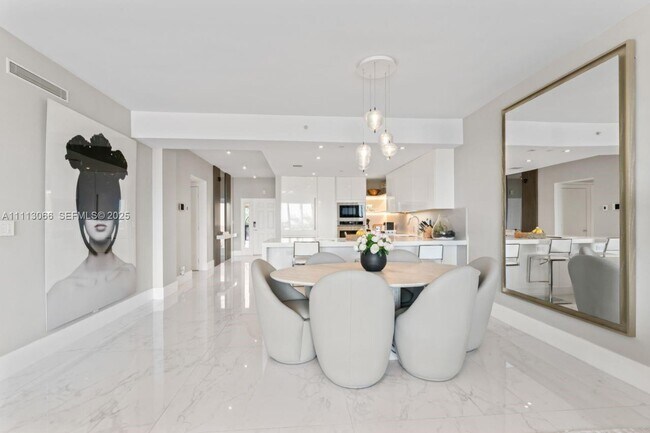 Building Photo - 19143 Fisher Island Dr