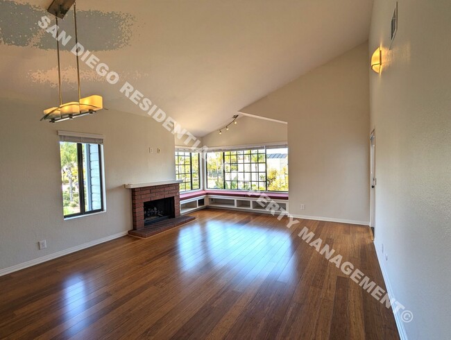 Building Photo - Welcome to your new retreat in the heart o...