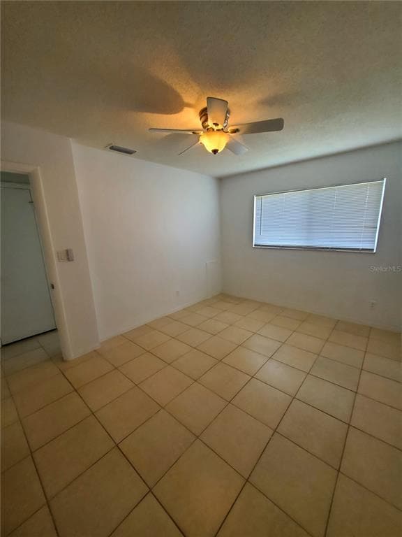 Building Photo - 1020 70th St N