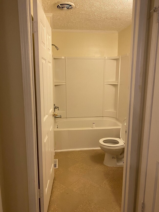 Building Photo - 1673 Audrey Pl NW