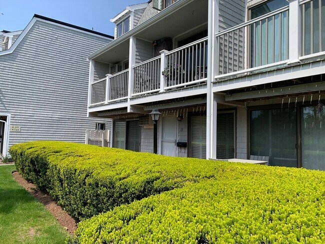 Building Photo - 19 Atlantic Rd
