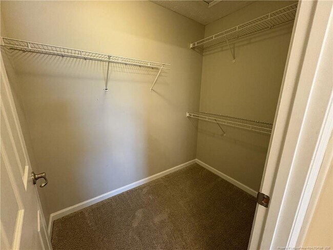 Building Photo - 3330 Harbour Pointe Pl