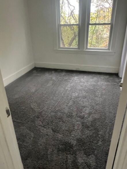 Building Photo - 2319 Patterson Ave